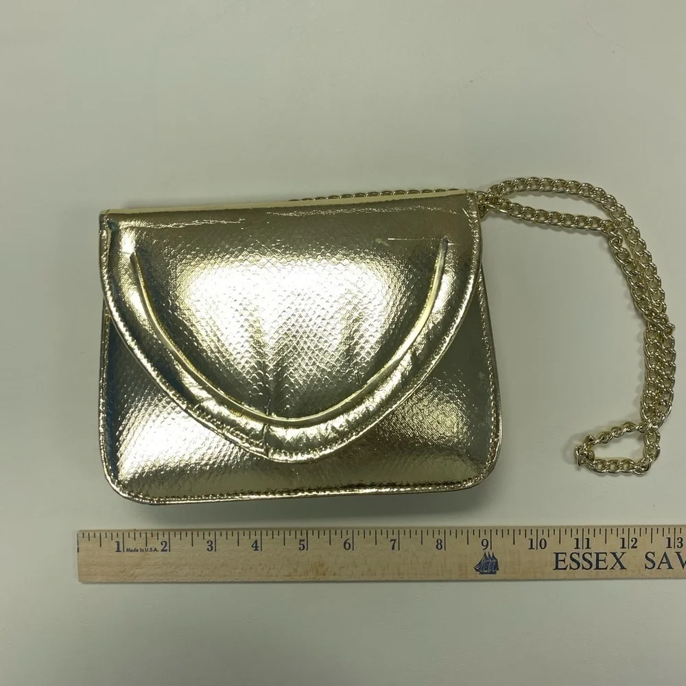 Vintage gold Walborg purse - Picture 1 of 4